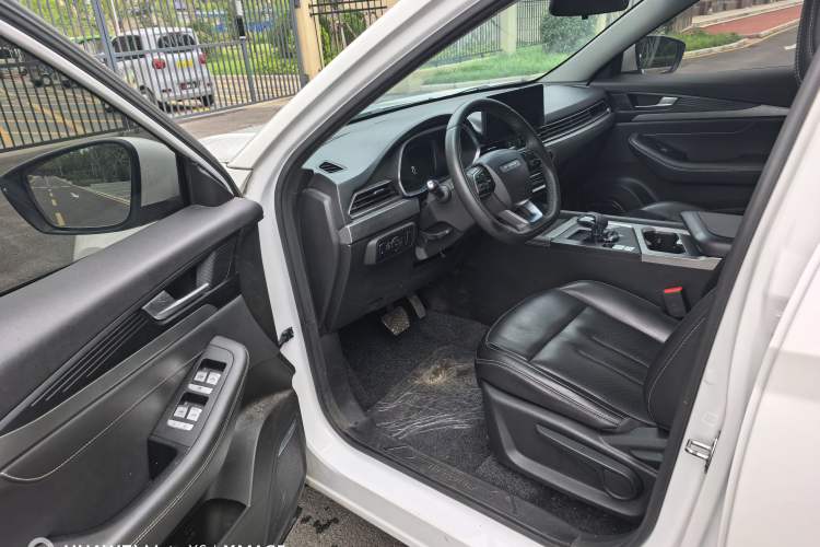Used JETOUR X70 2024 1.5T DCT Enjoy Edition 7-Seater Interior 3