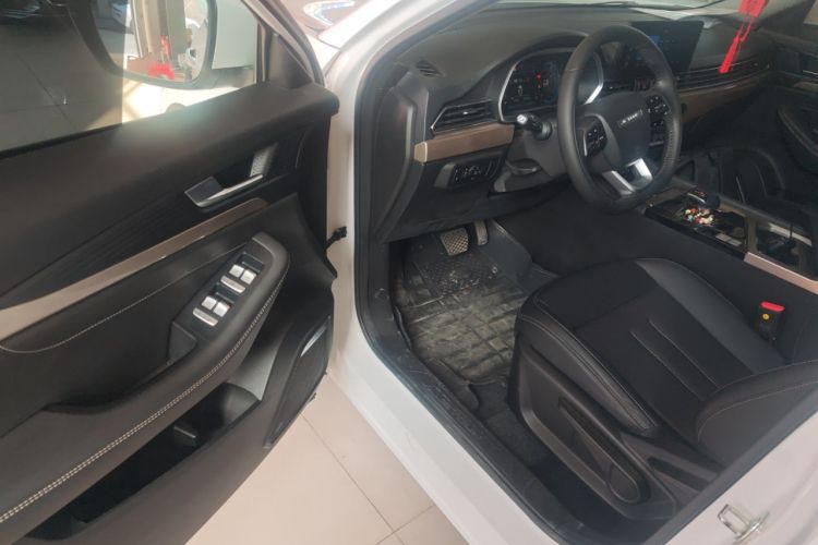 Used JETOUR X70 2024 1.5T DCT Enjoyment Edition 5 Seats Interior 3