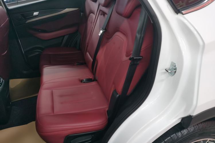 Used JETOUR X70 2024 1.5T DCT Glory PRO 5-Seater Interior 4