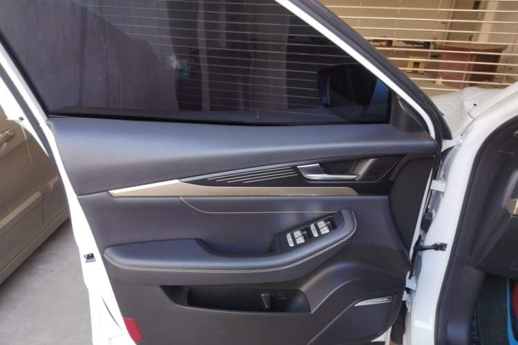 Used JETOUR X70 2024 1.5T DCT Enjoyment Edition 5 Seats Left Front Door Interior