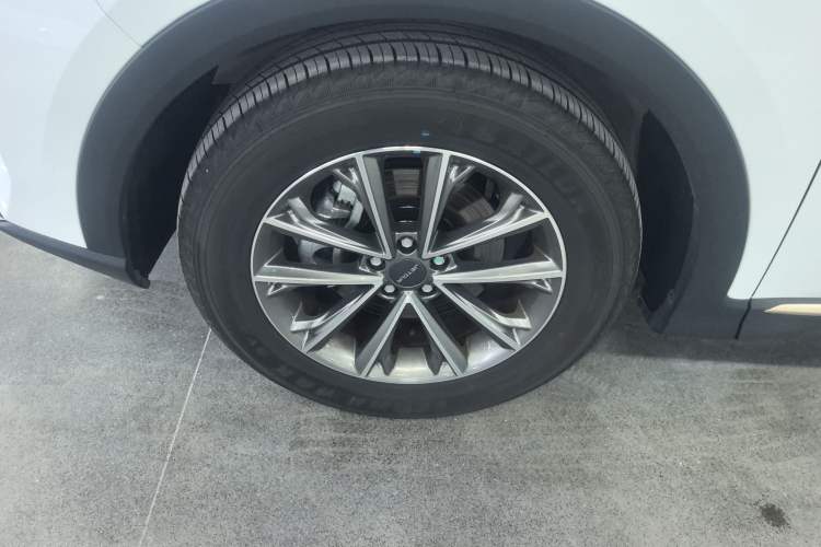 Used JETOUR X70 2024 1.5T DCT Glory PRO 5-Seater Left Front Wheel Hub