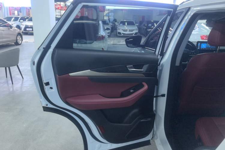 Used JETOUR X70 2024 1.5T DCT Glory PRO 5-Seater Left Rear Door Interior