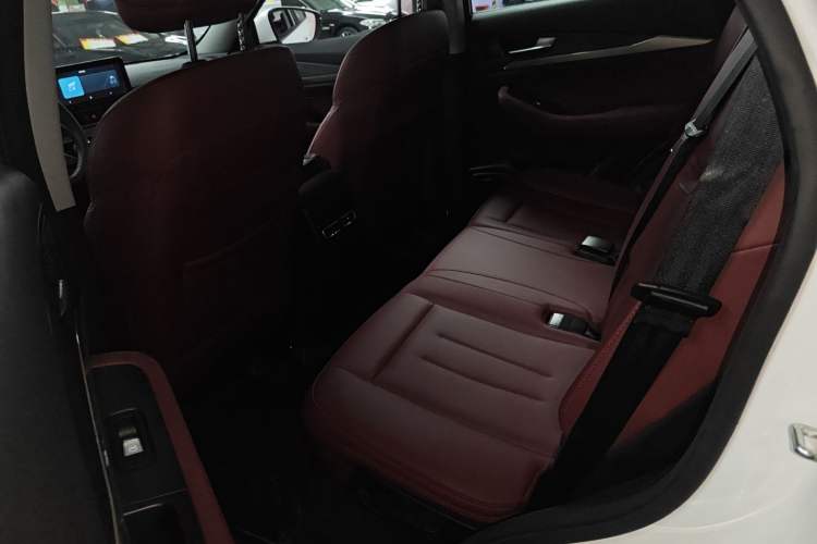 Used JETOUR X70 2024 1.5T DCT Enjoyment Edition 5 Seats Left Rear Seat