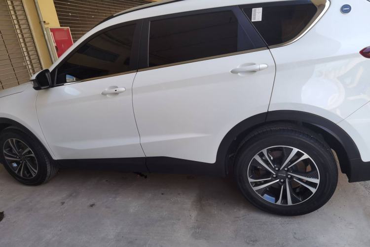 Used JETOUR X70 2024 1.5T DCT Enjoyment Edition 5 Seats Left Side
