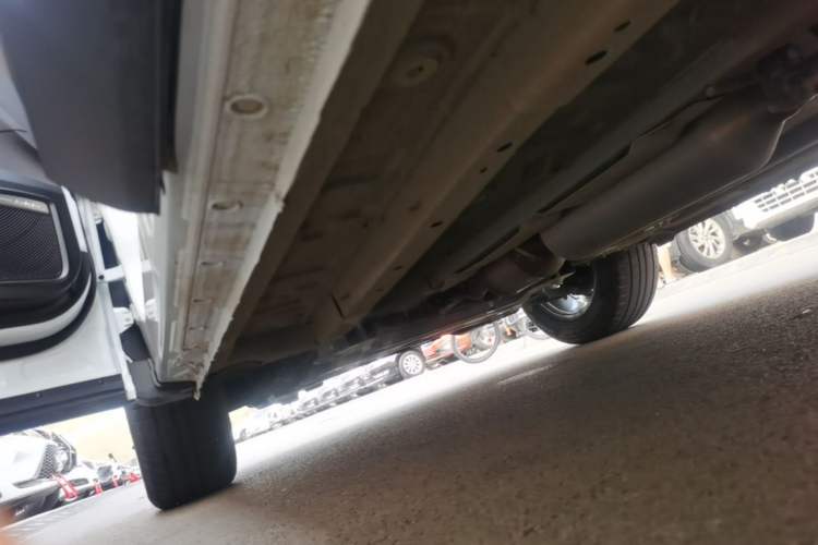 Used JETOUR X70 2024 1.5T DCT Glory PRO 7-Seater Left Side Sill