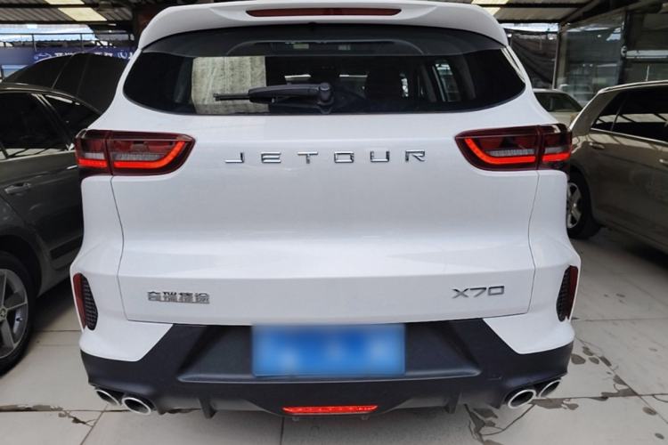 Used JETOUR X70 2024 1.5T Manual Glory Edition 5 Seats Rear