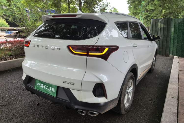 Used JETOUR X70 2024 1.5T Manual Glory Edition 5 Seats Rear Right 45 Deg