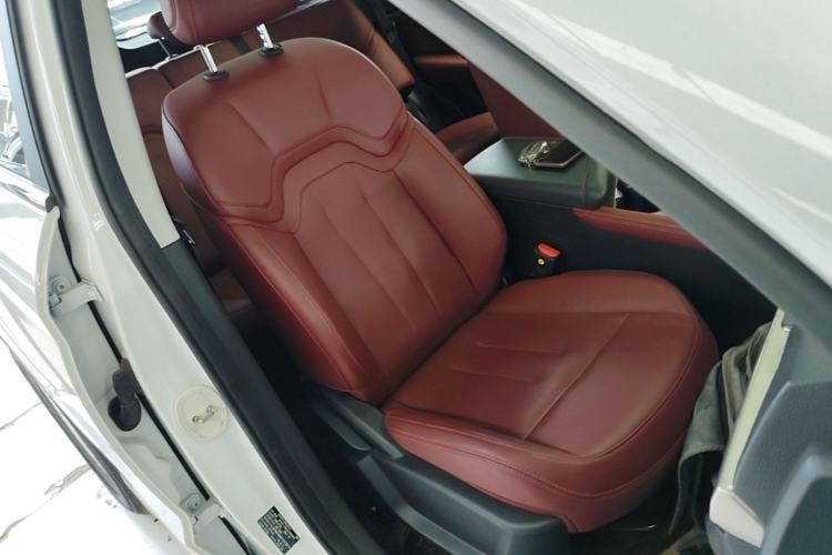 Used JETOUR X70 2024 1.5T Manual Glory Edition 5 Seats Right Front Seat