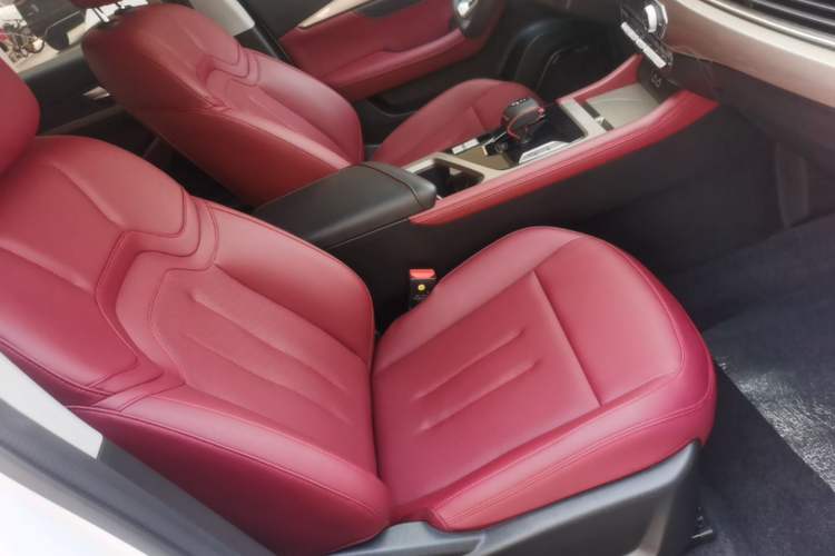 Used JETOUR X70 2024 1.5T DCT Glory PRO 7-Seater Right Front Seat