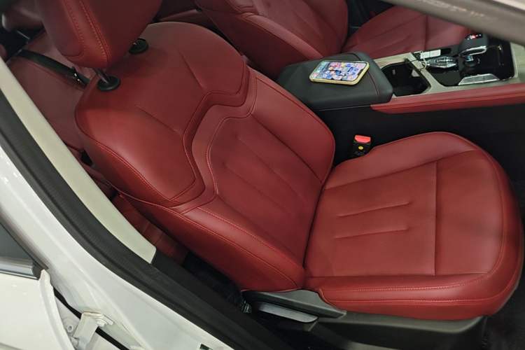 Used JETOUR X70 2024 1.5T DCT Enjoyment Edition 5 Seats Right Front Seat