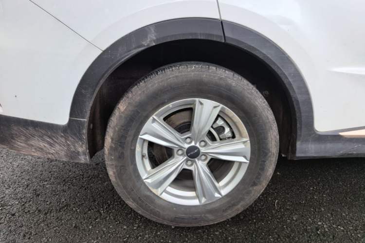 Used JETOUR X70 2024 1.5T Manual Glory Edition 5 Seats Right Rear Wheel Hub