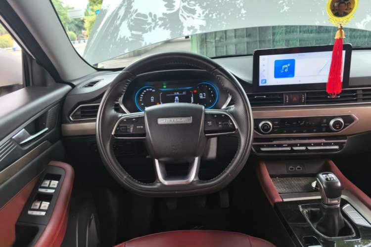 Used JETOUR X70 2024 1.5T Manual Glory Edition 5 Seats Steering Wheel