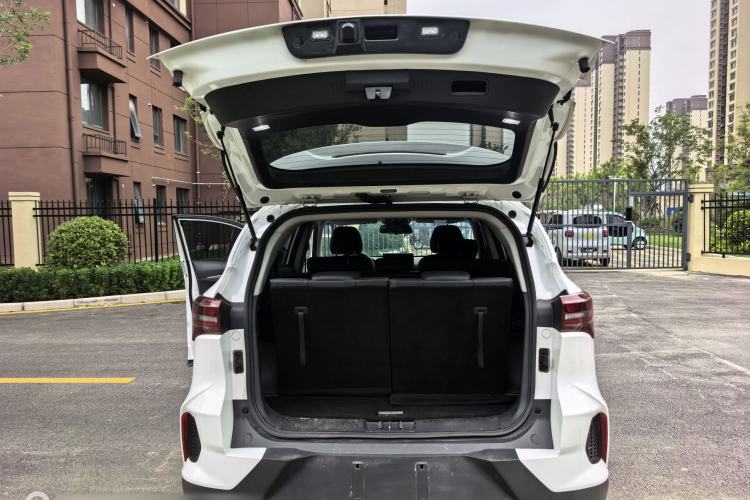 Used JETOUR X70 2024 1.5T DCT Enjoy Edition 7-Seater Trunk