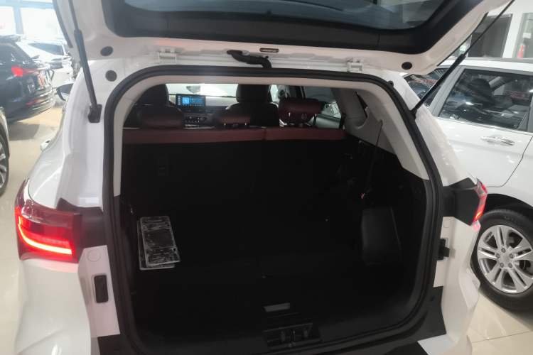 Used JETOUR X70 2024 1.5T DCT Glory PRO 7-Seater Trunk