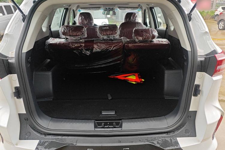 Used JETOUR X70 2024 1.5T DCT Enjoyment Edition 5 Seats Trunk