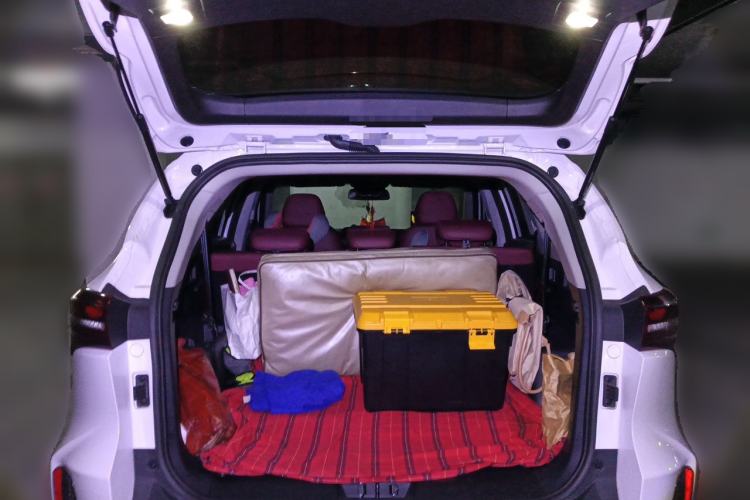Used JETOUR X70 2024 1.5T DCT Glory PRO 7-Seater Trunk