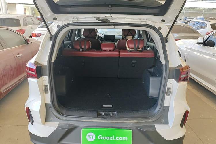 Used JETOUR X70 2024 1.5T DCT Glory PRO 5-Seater Trunk
