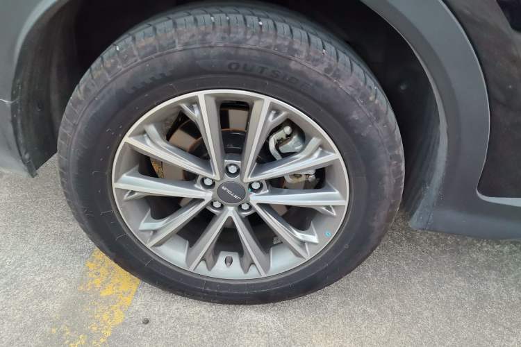 Used JETOUR X70 2025 1.5T DCT Beyond PRO 7-Seater Exterior 3