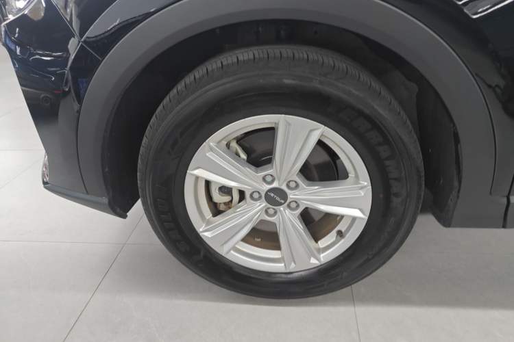 Used JETOUR X70 2025 1.5T Manual Overdrive Version 5 Seats Exterior 7