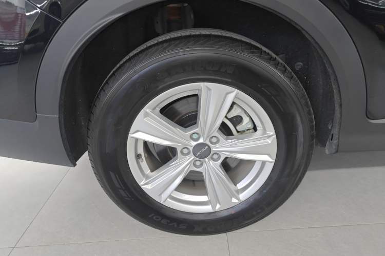 Used JETOUR X70 2025 1.5T Manual Overdrive Version 5 Seats Exterior 8