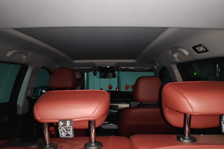 Used JETOUR X70 2025 1.5T DCT Beyond PRO 7-Seater Headliner