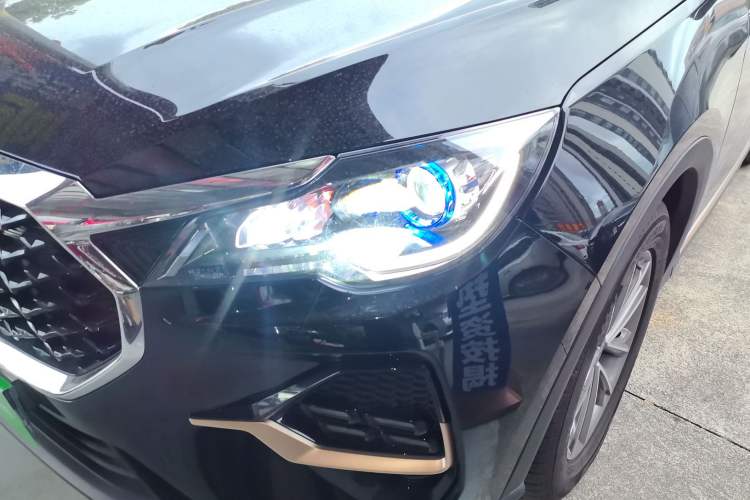 Used JETOUR X70 2025 1.5T DCT Beyond PRO 7-Seater Left Front Headlight