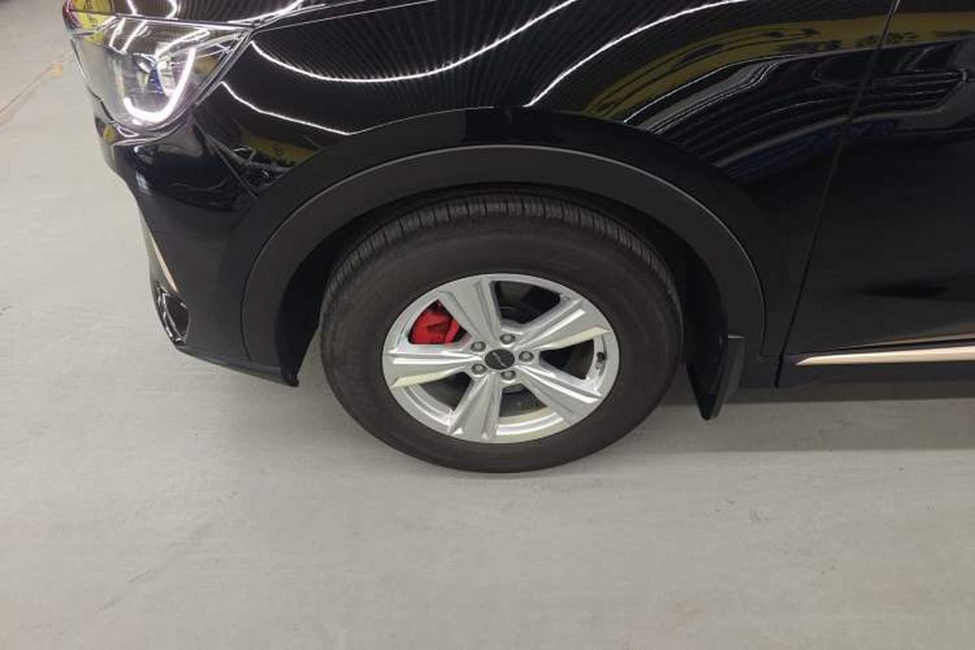 Used JETOUR X70 2025 1.5T Manual Overdrive Version 5 Seats Left Front Wheel Hub