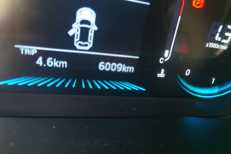 Used JETOUR X70 2025 1.5T Manual Overdrive Version 5 Seats Odometer Close Up