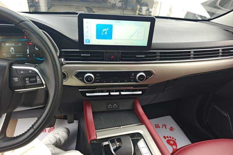 Used JETOUR X70 2025 1.5T DCT Overdrive PRO 5-Seater Audio And AC Panel