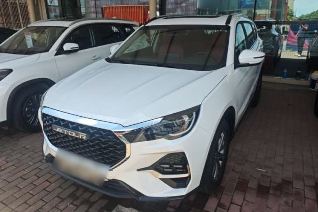 Used JETOUR X70 2025 1.5T DCT Overdrive PRO 5-Seater
