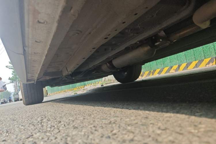 Used JETOUR X70 2025 1.5T DCT Beyond PRO 7-Seater Chassis Rear Left