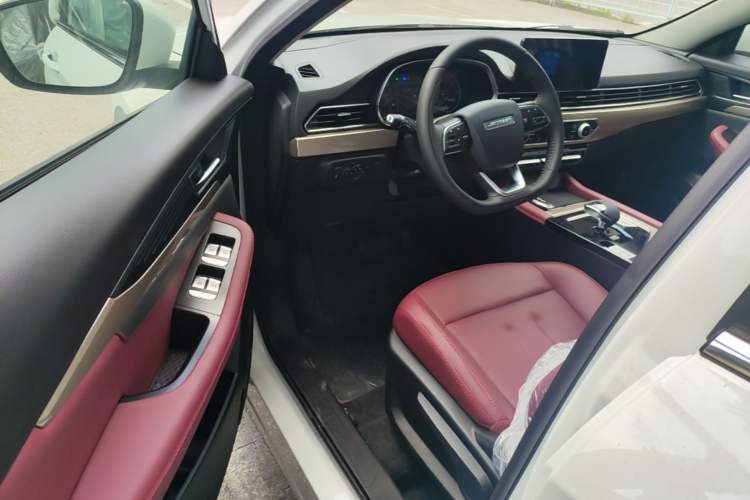Used JETOUR X70 2025 1.5T DCT Zhenxiang Edition 7-Seater Driver Seat