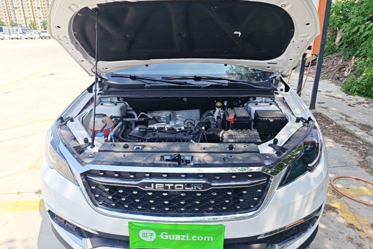 Used JETOUR X70 2025 1.5T DCT Zhenxiang Edition 5 Seats Engine Bay