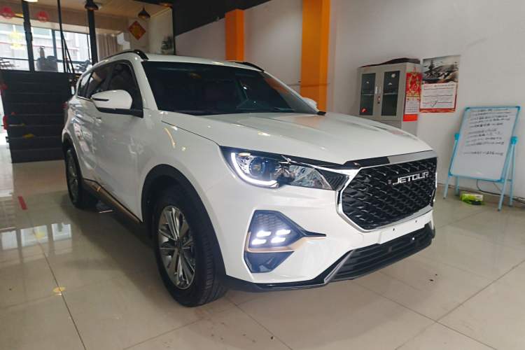 Used JETOUR X70 2025 1.5T DCT Overdrive PRO 5-Seater Exterior 2