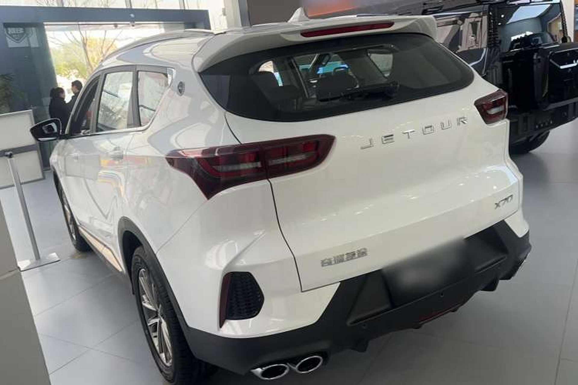 Used JETOUR X70 2025 1.5T DCT Overdrive PRO 5-Seater Exterior 5