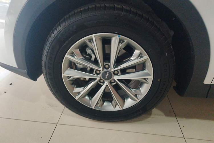Used JETOUR X70 2025 1.5T DCT Overdrive PRO 5-Seater Exterior 7