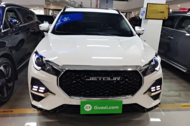 Used JETOUR X70 2025 1.5T DCT Beyond PRO 7-Seater Front