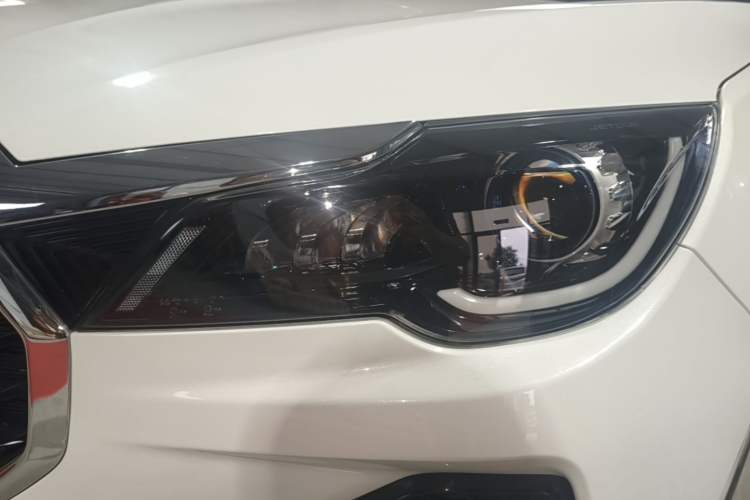 Used JETOUR X70 2025 1.5T DCT Overdrive PRO 5-Seater Left Front Headlight