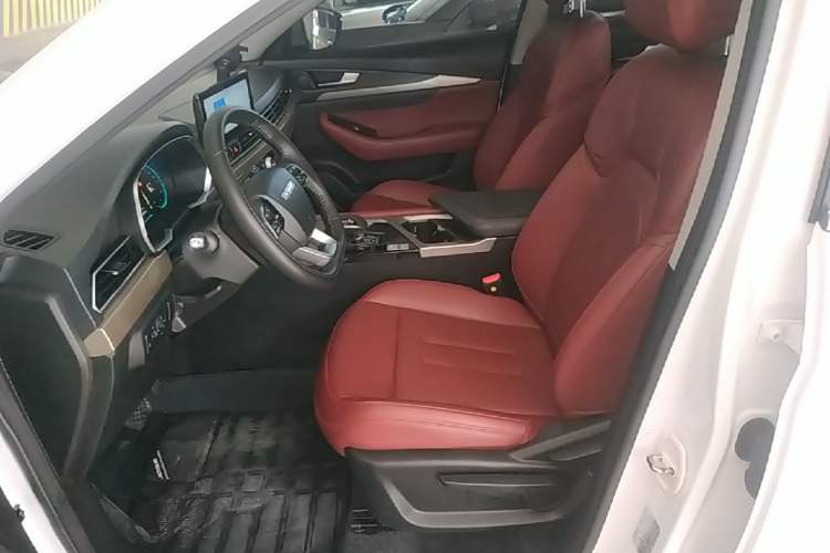 Used JETOUR X70 2025 1.5T DCT Beyond PRO 7-Seater Left Front Seat