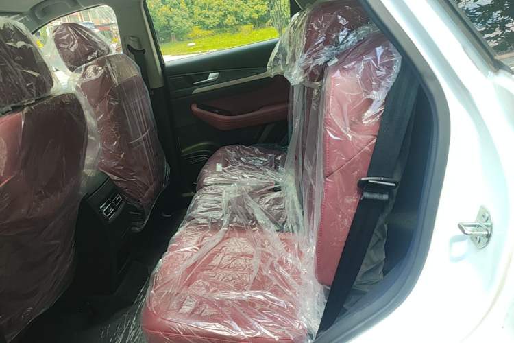 Used JETOUR X70 2025 1.5T DCT Zhenxiang Edition 5 Seats Left Rear Seat