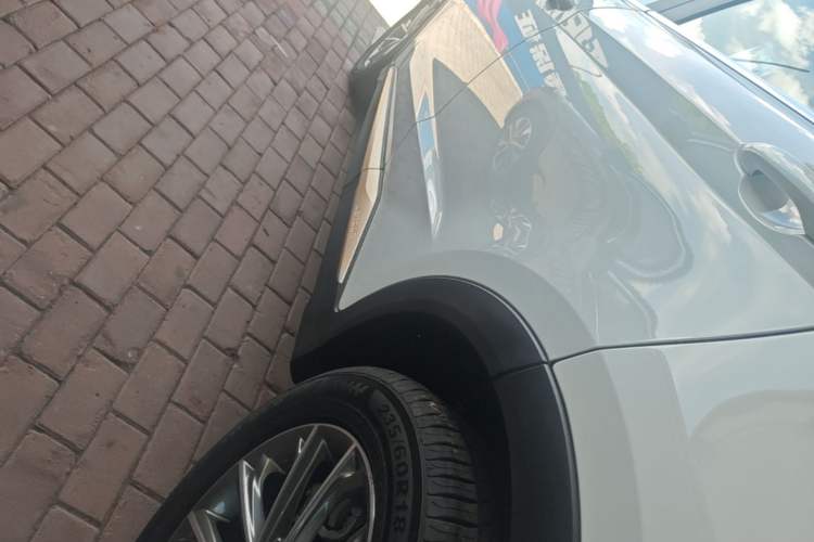 Used JETOUR X70 2025 1.5T DCT Overdrive PRO 5-Seater Left Side Sill