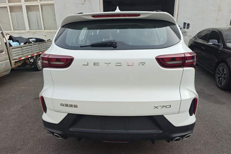 Used JETOUR X70 2025 1.5T DCT Overdrive PRO 5-Seater Rear