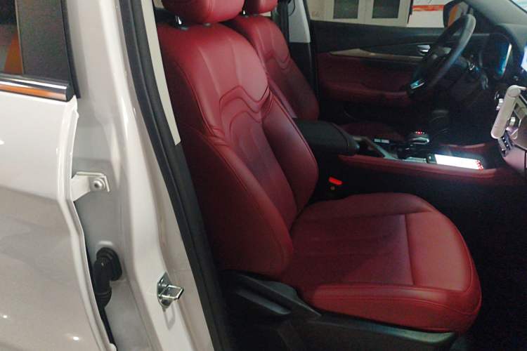 Used JETOUR X70 2025 1.5T DCT Overdrive PRO 5-Seater Right Front Seat