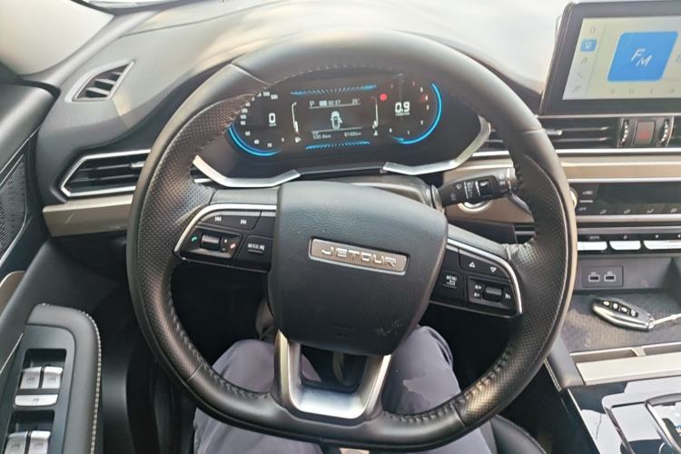 Used JETOUR X70 2025 1.5T DCT Zhenxiang Edition 5 Seats Steering Wheel