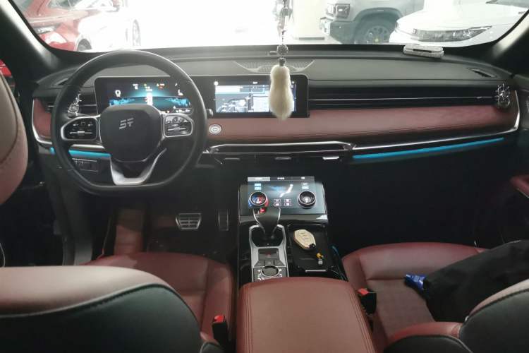 Used JETOUR X70 C-DM 2024 Far Voyage PRO 5-Seater Center Console