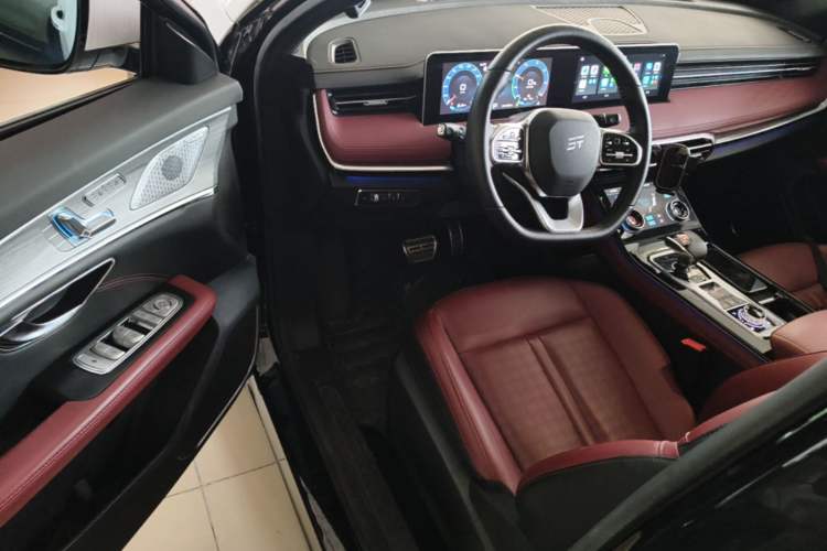Used JETOUR X70 C-DM 2024 Far Voyage PRO+ 7-Seater Driver Seat