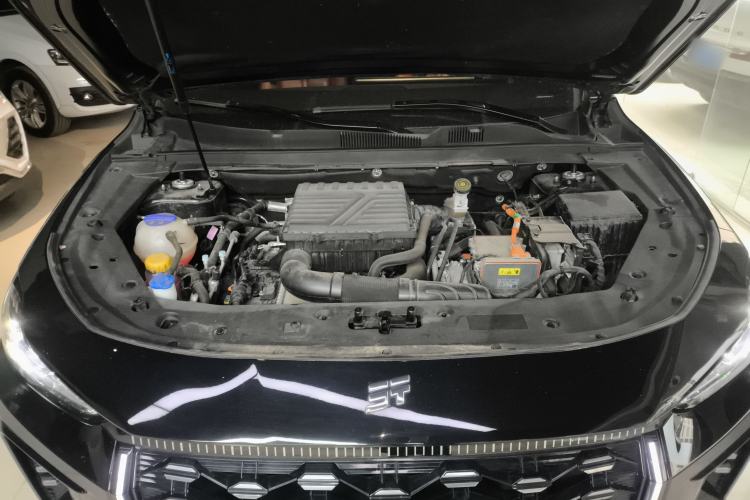 Used JETOUR X70 C-DM 2024 Far Voyage PRO 5-Seater Engine Bay