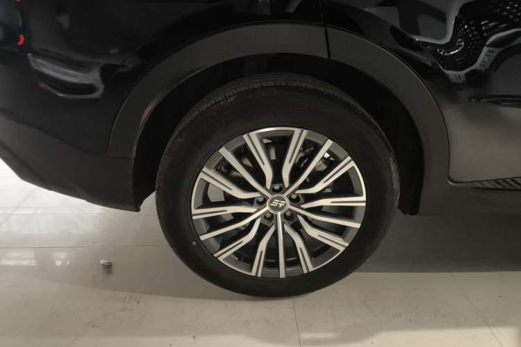 Used JETOUR X70 C-DM 2024 Far Voyage PRO 5-Seater Exterior 8