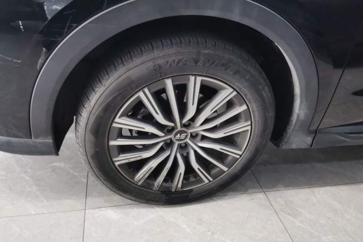 Used JETOUR X70 C-DM 2024 Far Voyage PRO 5-Seater Left Front Wheel Hub