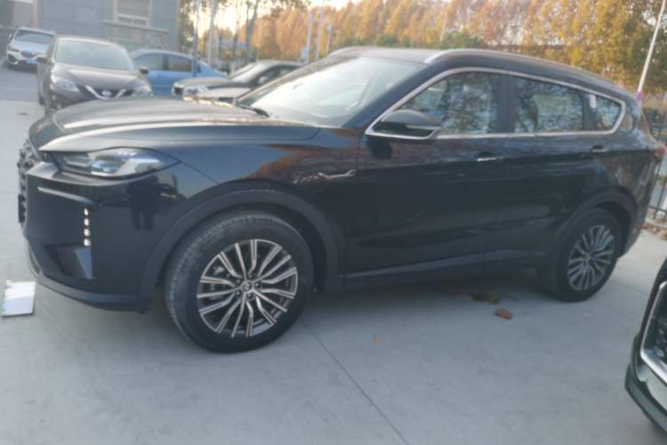 Used JETOUR X70 C-DM 2024 Landwind PRO 7-Seater Left Side
